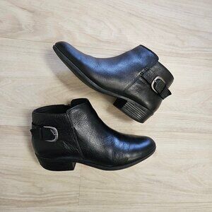 Clarks Addiy Kara Ankle Booties 8.5M Black Leather